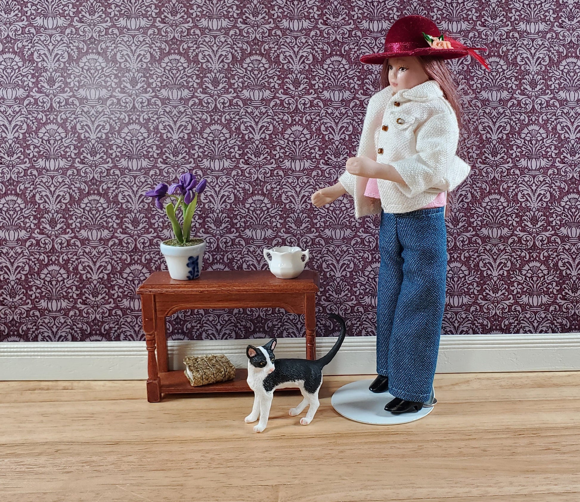 Dollhouse Small Side Table Walnut with Lower Shelf 1:12 Scale Miniature