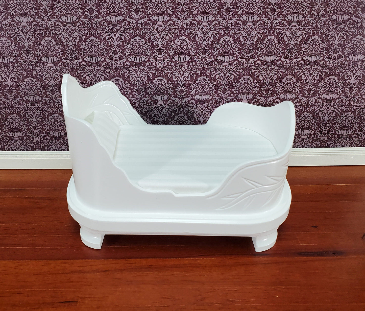 Dollhouse "Belter" Curved Bed White Finish Large 1:12 Scale Miniature Furniture