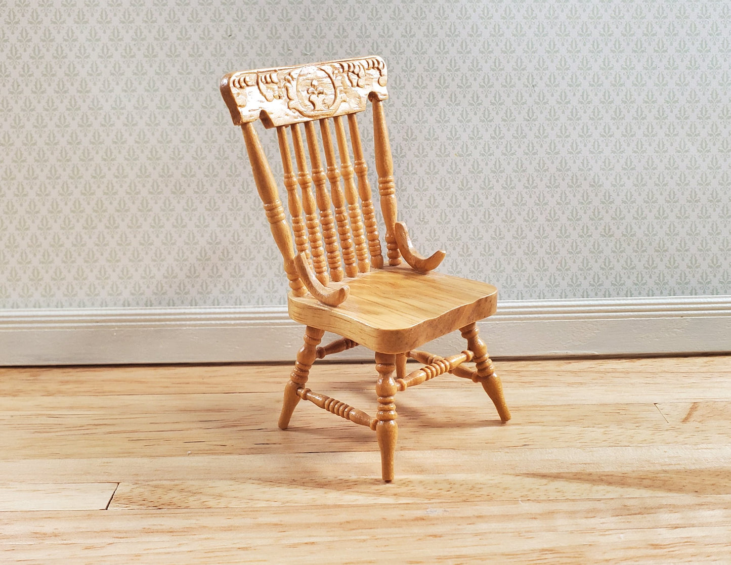 Dollhouse Spindle Back Kitchen Chair Light Oak Finish 1:12 Scale Miniature