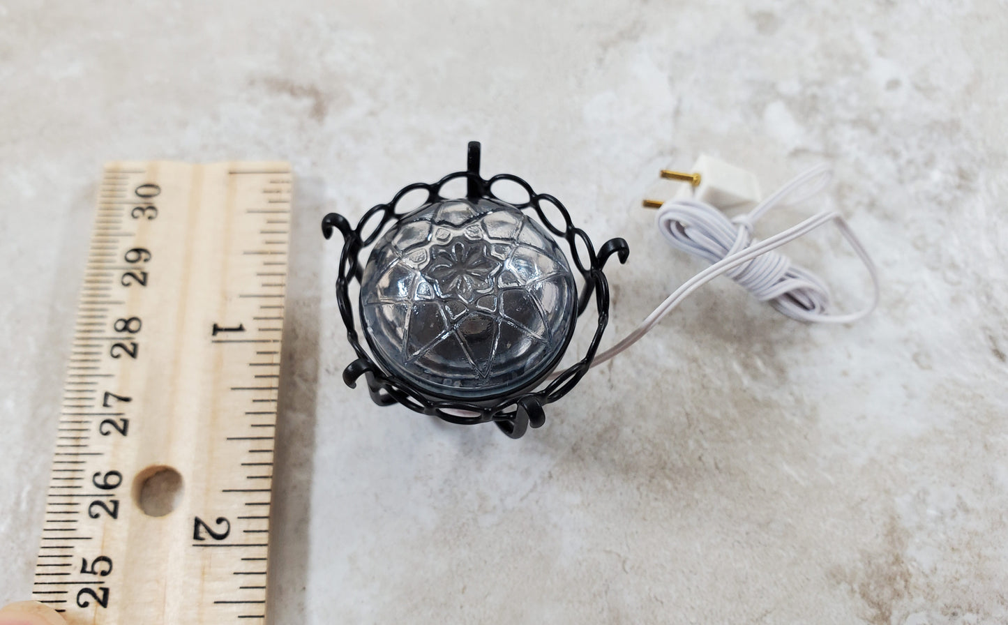 Dollhouse Round Ceiling Light Black 12 Volt with Plug 1:12 Scale Miniature