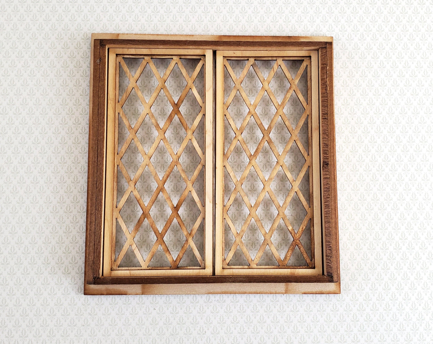 Dollhouse Miniature Double Window Tudor Style Diamond Pane 1:12 Scale Alessio 2126CW
