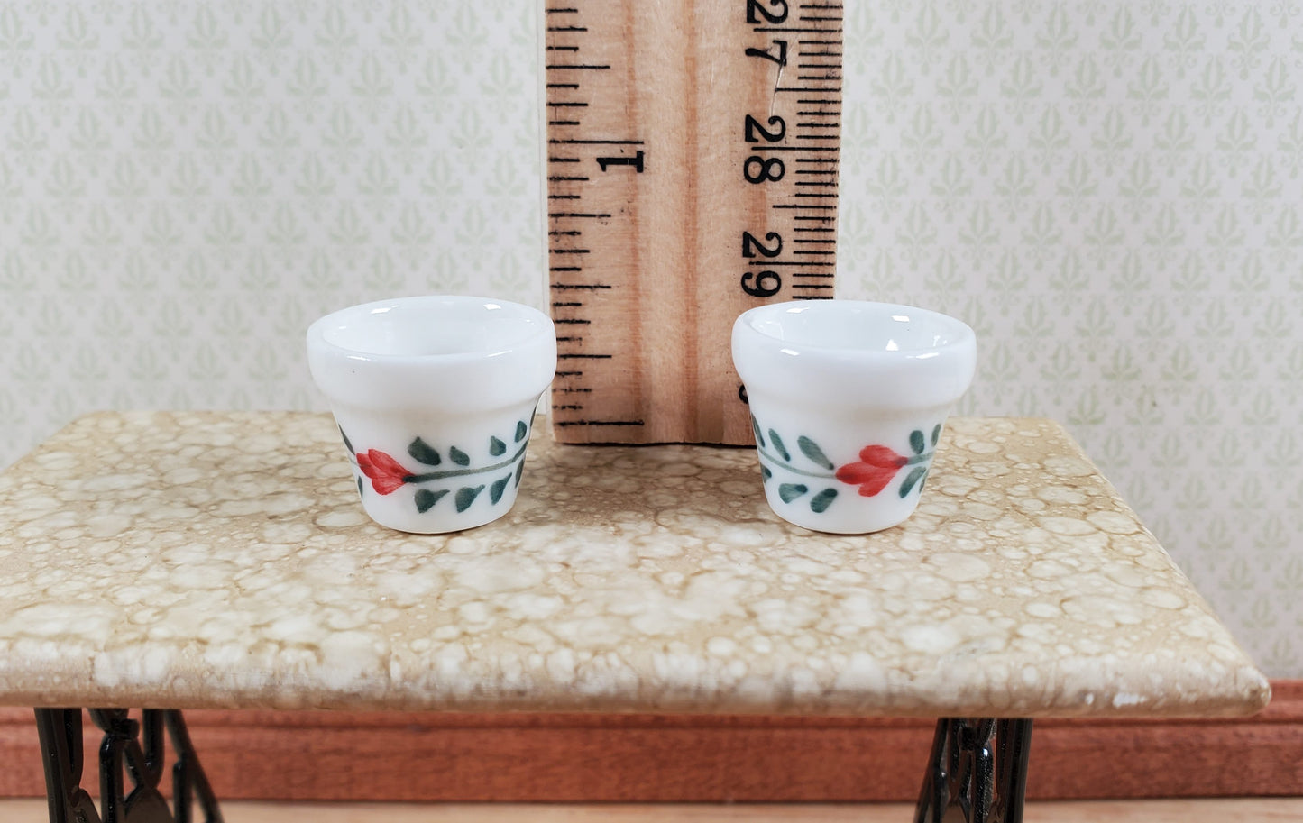 Dollhouse Ceramic Planter Pot Red & Green Set of 2 Small 1:12 Scale Miniature