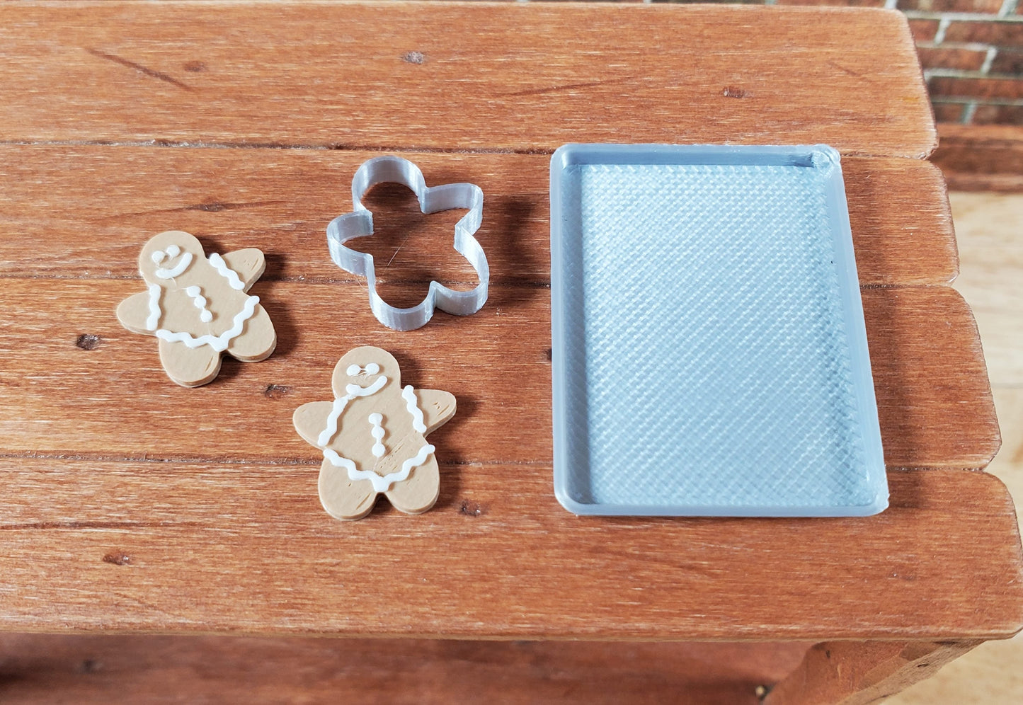 Dollhouse 2 Gingerbread Cookies Baking Tray and Cutter 1:12 Scale Miniatures
