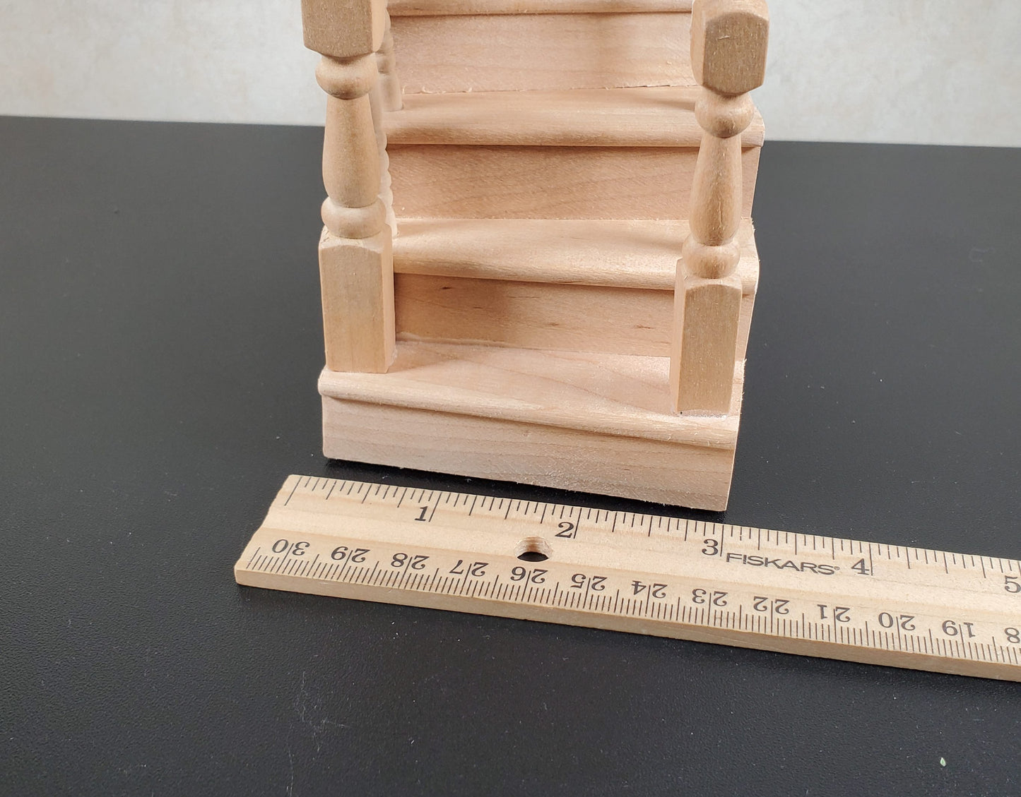Dollhouse Left Curved Staircase Assembled 1:12 Scale Miniature Stairs Steps