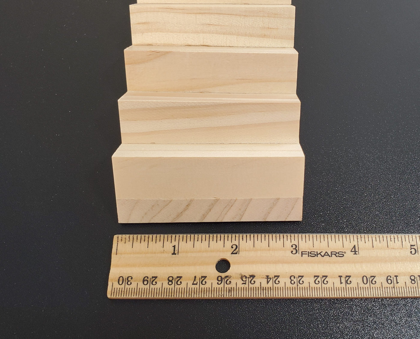 Dollhouse Complete Stair Kit Railing Balusters Newel Posts 1:12 Scale HW 7000