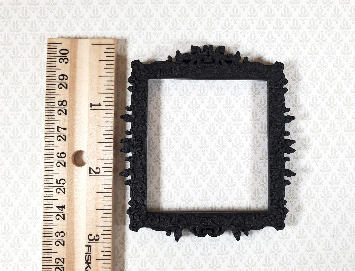 Dollhouse Miniature Picture Frame Black Victorian Style 1:12 Scale MC206
