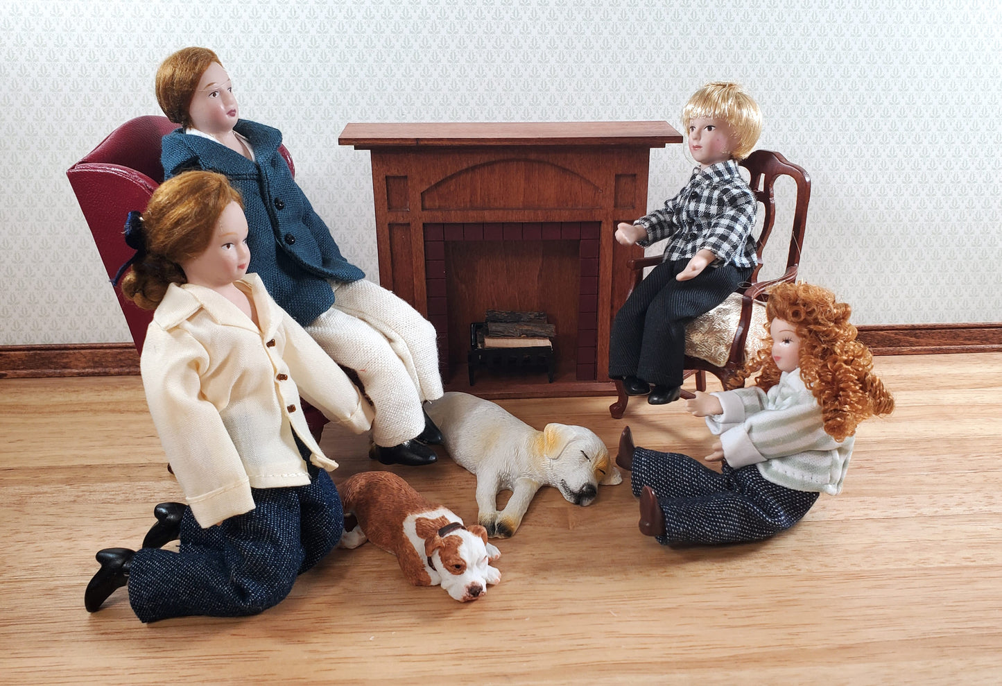 Dollhouse Family People Porcelain Dolls Modern Poseable 1:12 Scale Miniatures