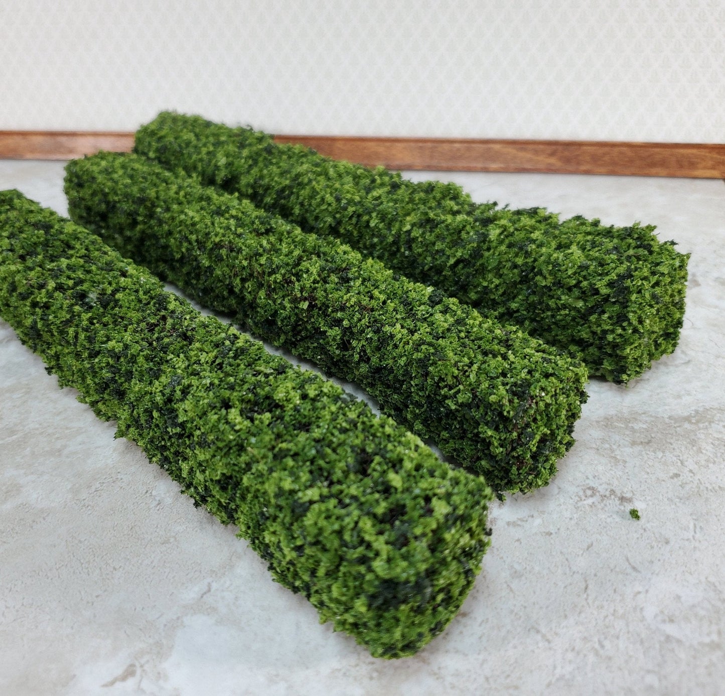 Green Hedge 3 Pieces Small Bendable Model RR Dioramas Dollhouses Scenery - Miniature Crush