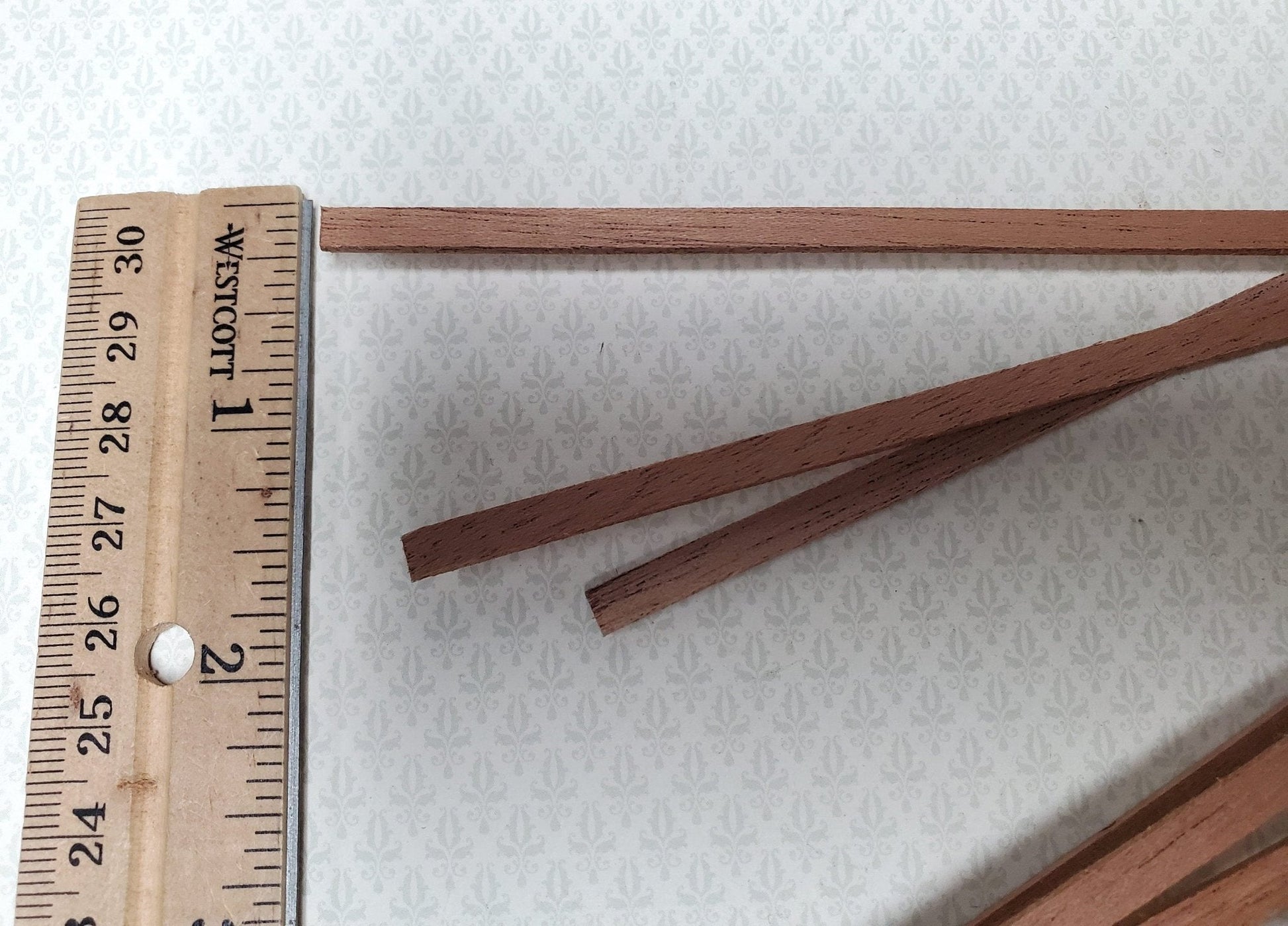 Mahogany Wood Strips 10 Pieces 1/16" Thick x 3/16" Wide x 18" Long Crafts Models Miniatures - Miniature Crush