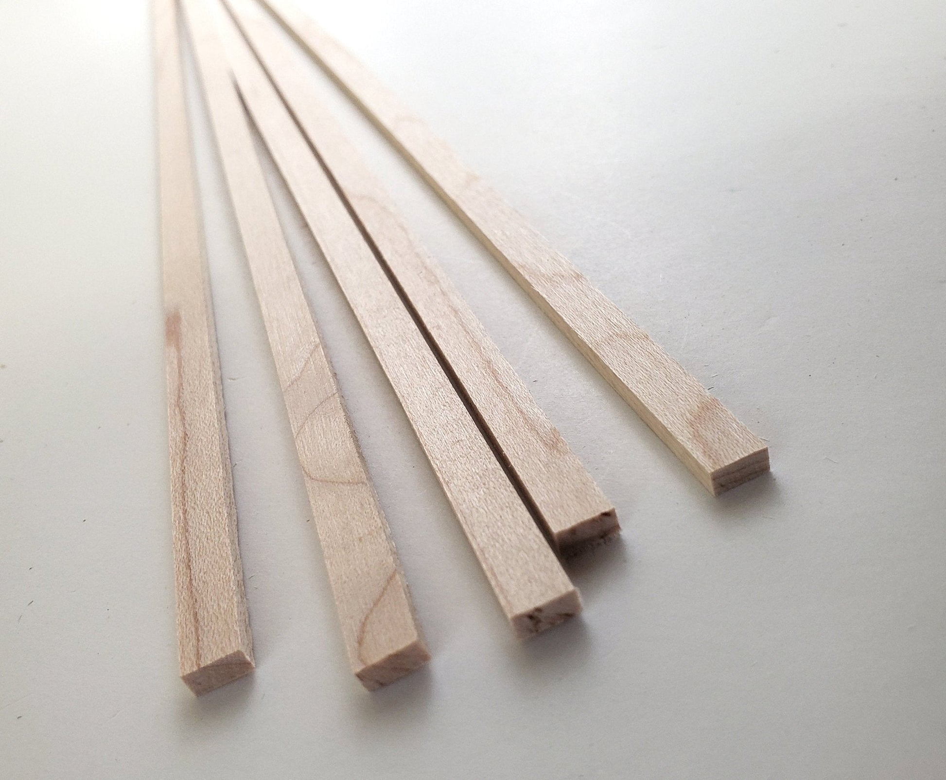 Maple Wood Strips 5 Pieces 1/8" x 1/4" x 18" Long Crafts Models Miniatures - Miniature Crush