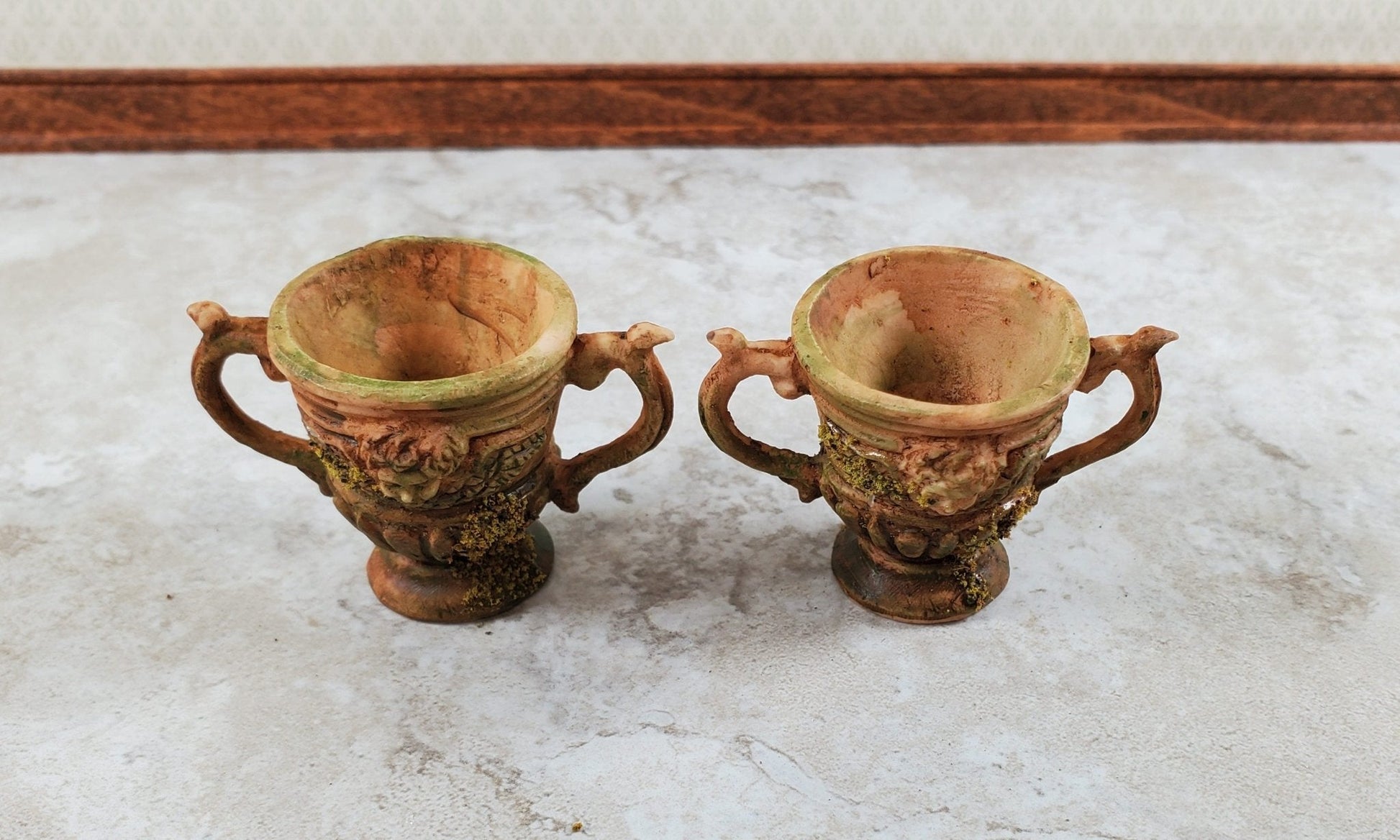 Miniature 2 Handled Urn Planter Cast Resin 1:12 Scale Dollhouse Aged with Moss A1049A Falcon - Miniature Crush