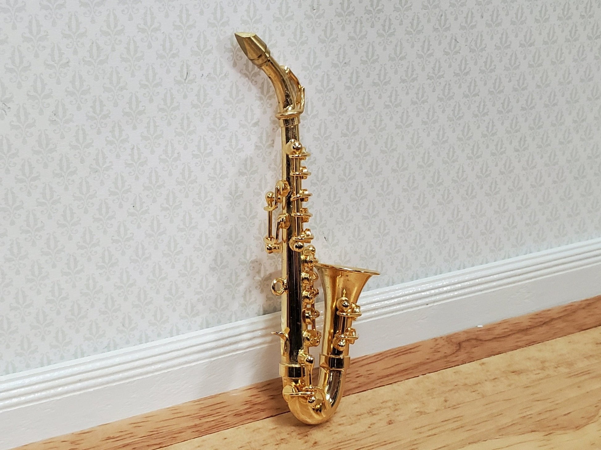 Miniature Alto Saxophone Gold Brass Metal 3 3/8" Tall Instrument with Case 1:6 Scale Ornament - Miniature Crush
