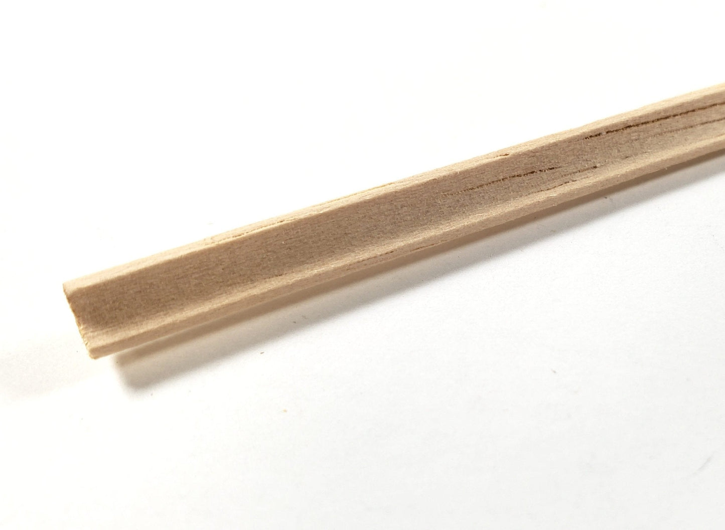 Miniature Cove Molding Trim Wood Strip 3/16" x 18" long Scale Model Building BM019 - Miniature Crush