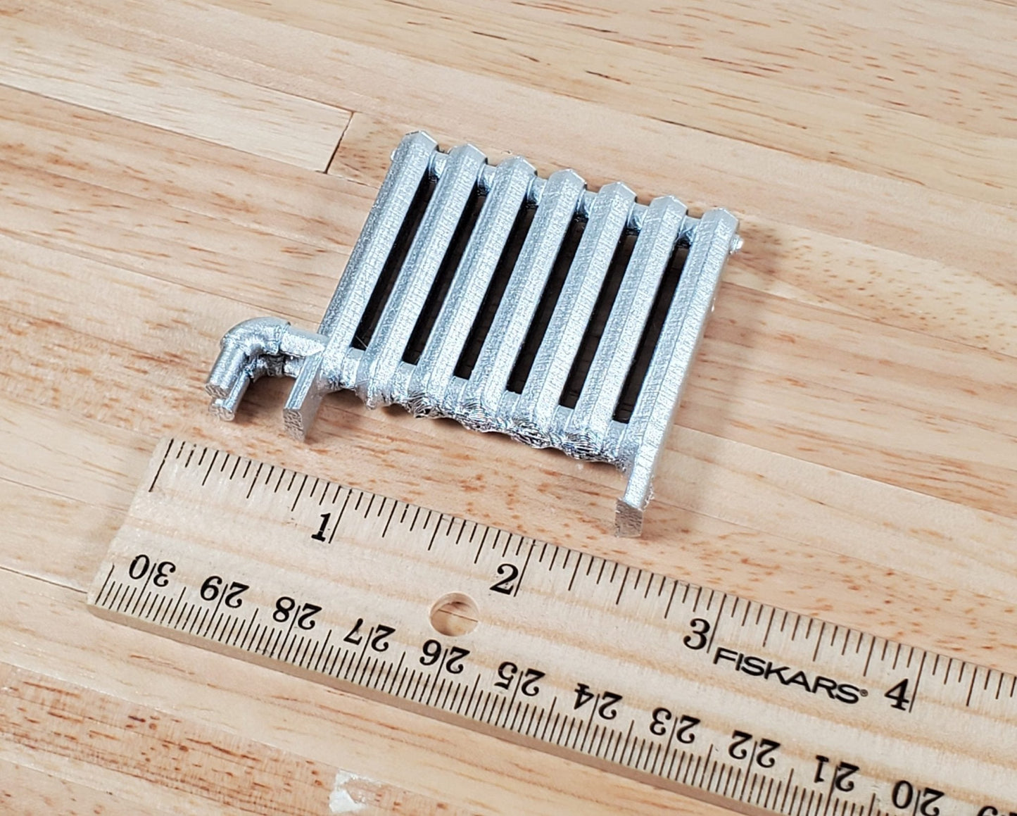 Miniature Radiator Silver Classic Style 1:12 Scale Prop Dollhouse Accessory - Miniature Crush