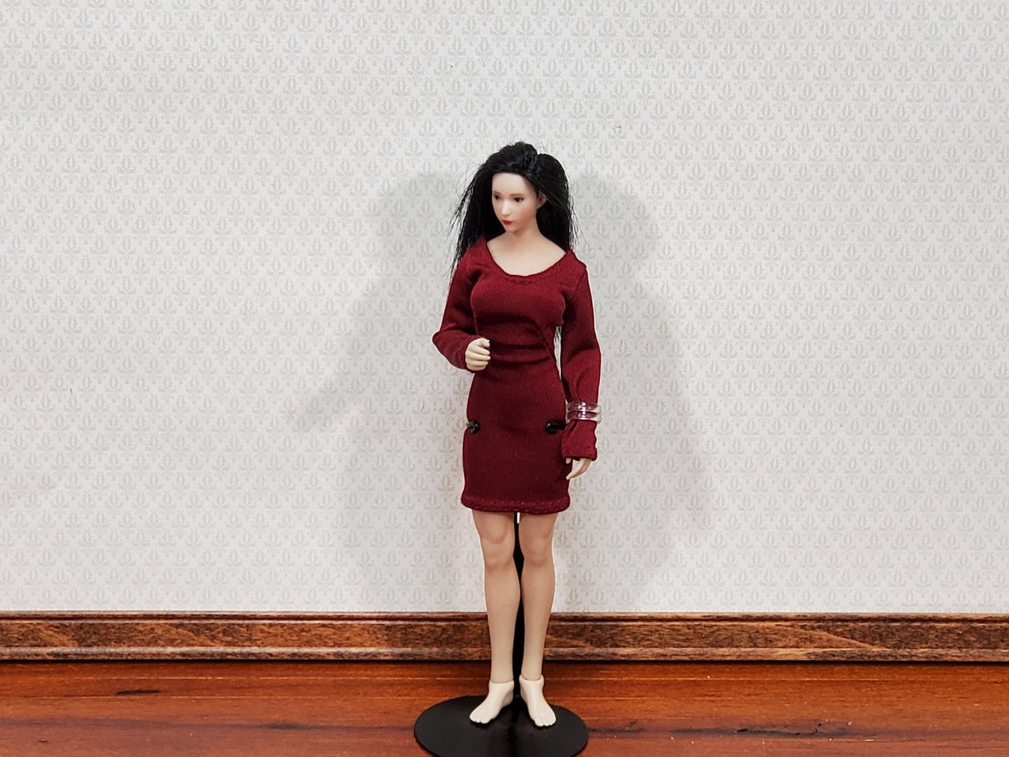 Small Doll Stand Black Metal for 3" - 6" Dolls Slim Waist 1:12 Scale Dolls - Miniature Crush