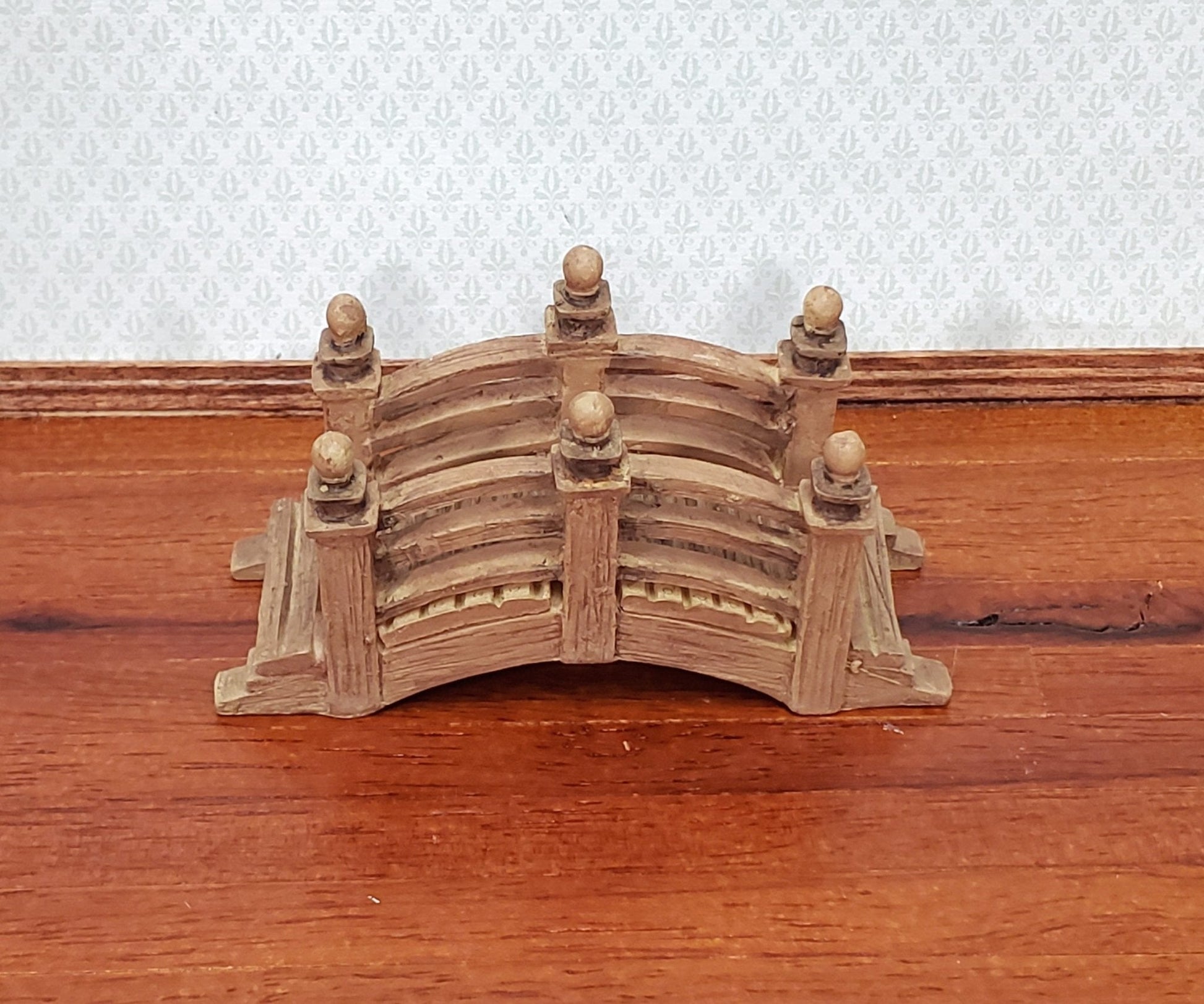 Small Miniature Garden Bridge Cast Resin Fairy Garden Dollhouse Scale Model - Miniature Crush