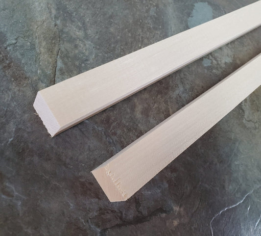 Square 3/4 x 3/4 x 12" Long 2 Pieces Wood Beams Posts Columns Solid Basswood Models Dollhouse Building - Miniature Crush