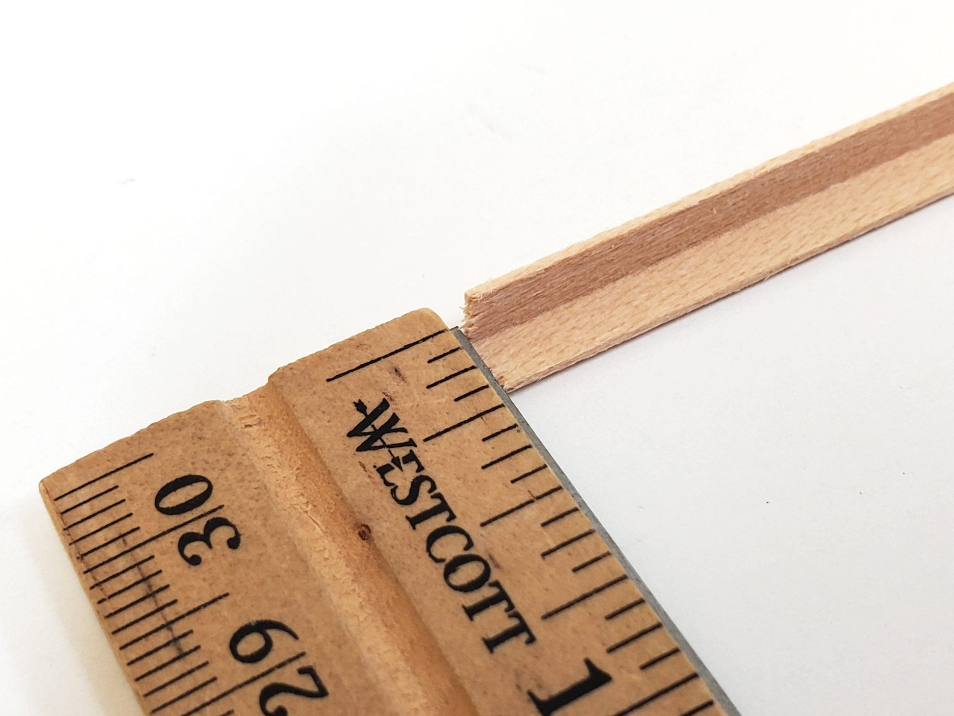 Tiny Corner Angle Trim Molding 3/16" x 3/16" x 18" long NE506 Scale Model Building - Miniature Crush