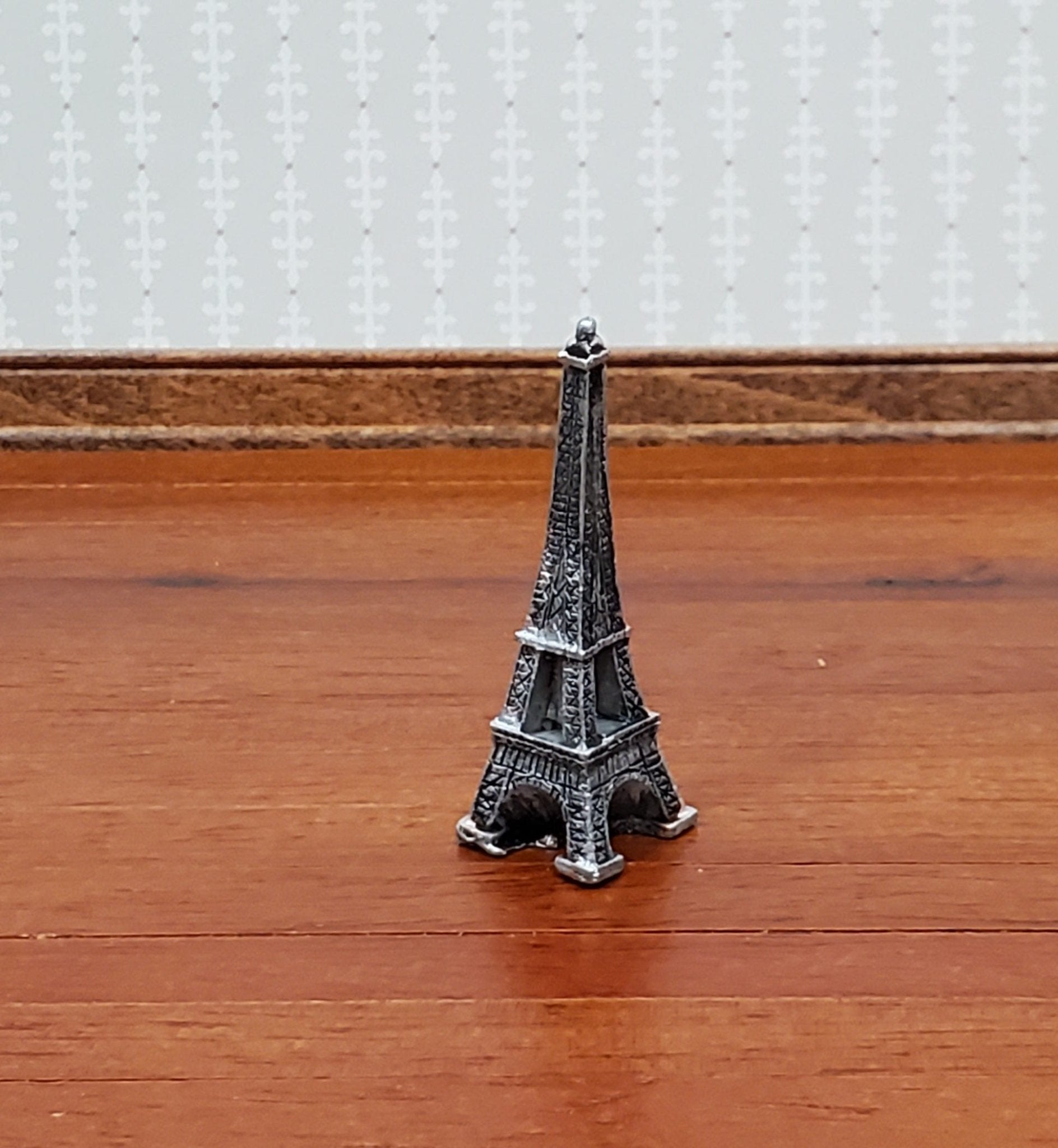 Tiny Eiffel Tower Statue Miniatures Accessories Decor 5.2 cm tall - Miniature Crush