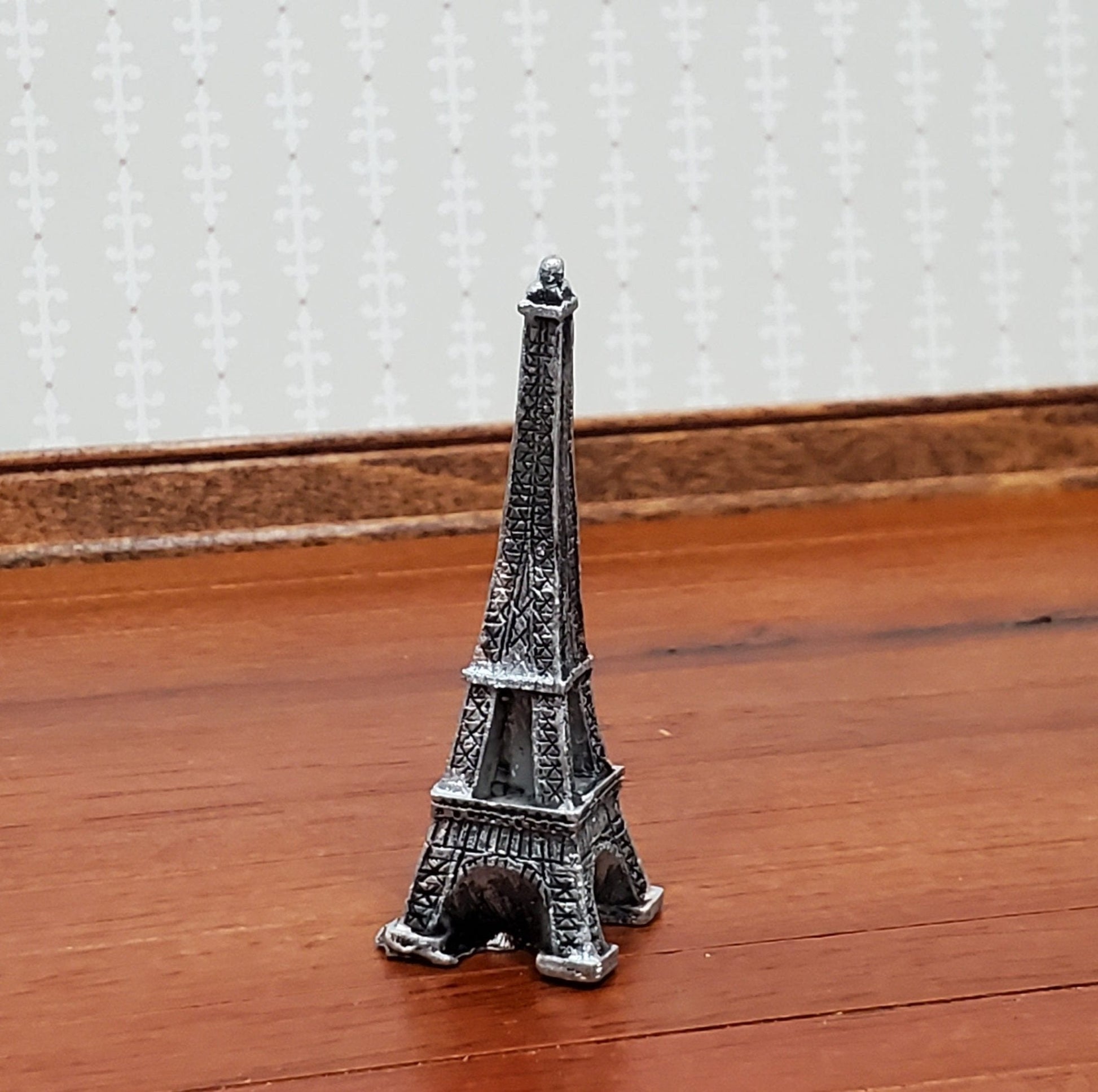 Tiny Eiffel Tower Statue Miniatures Accessories Decor 5.2 cm tall - Miniature Crush