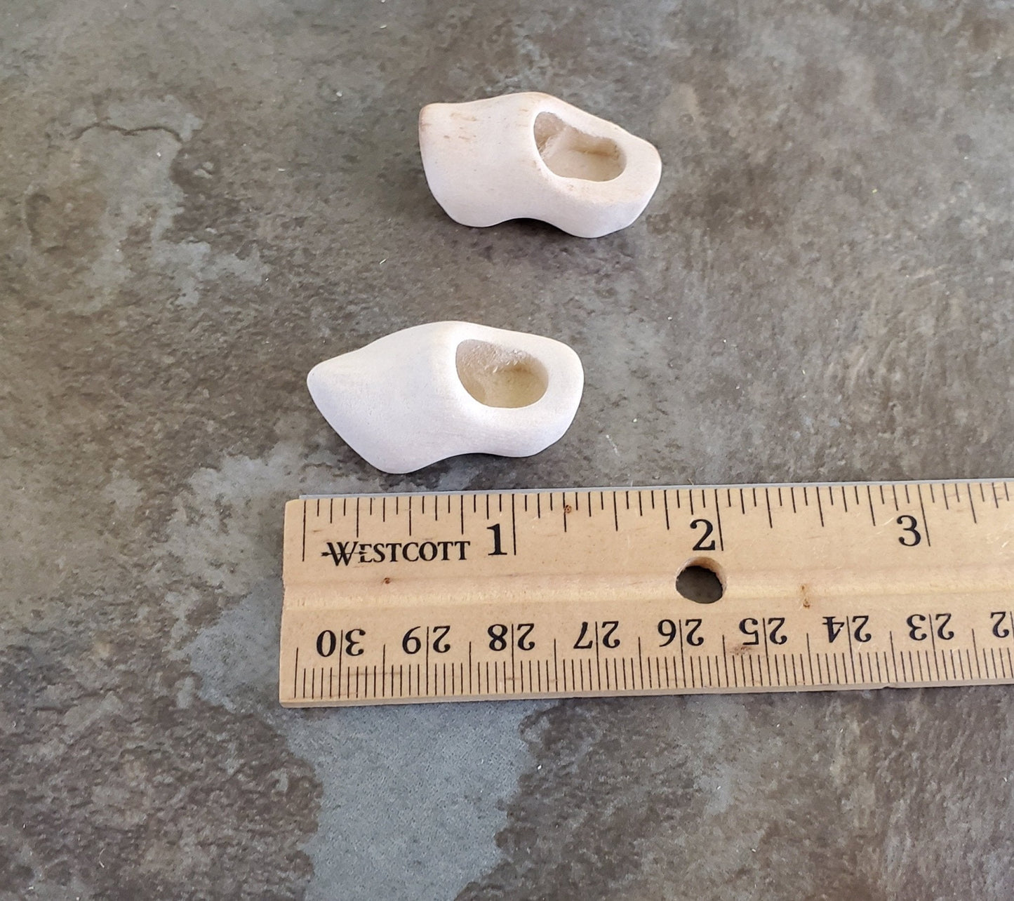 Tiny Wooden Dutch Clogs for Painting Decoration Dollhouse Miniatures Fairy Garden - Miniature Crush