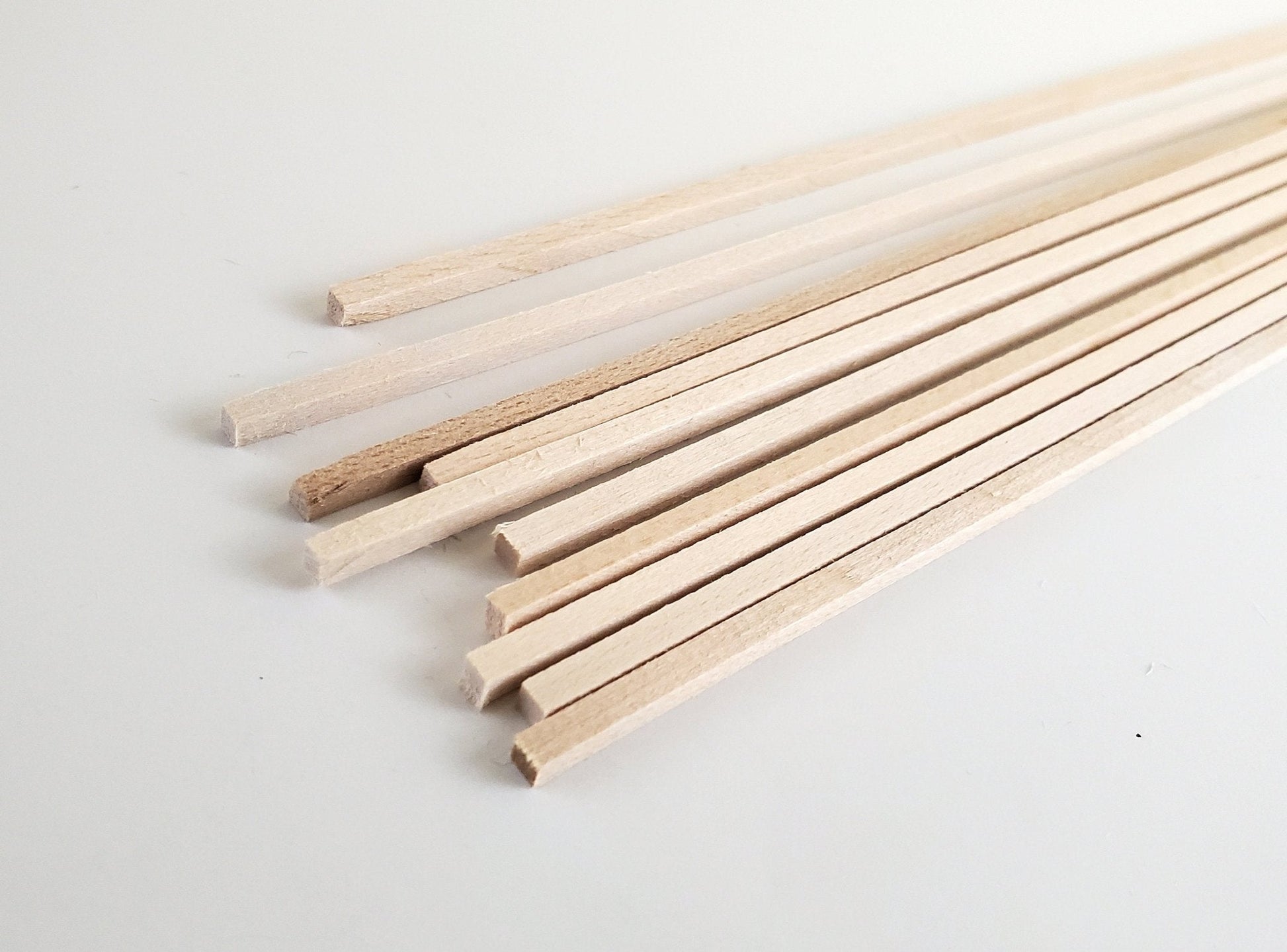 Wood Beams Posts 1/8 x 1/8 x 18" long x10 Basswood Model Making Dollhouses Dioramas - Miniature Crush