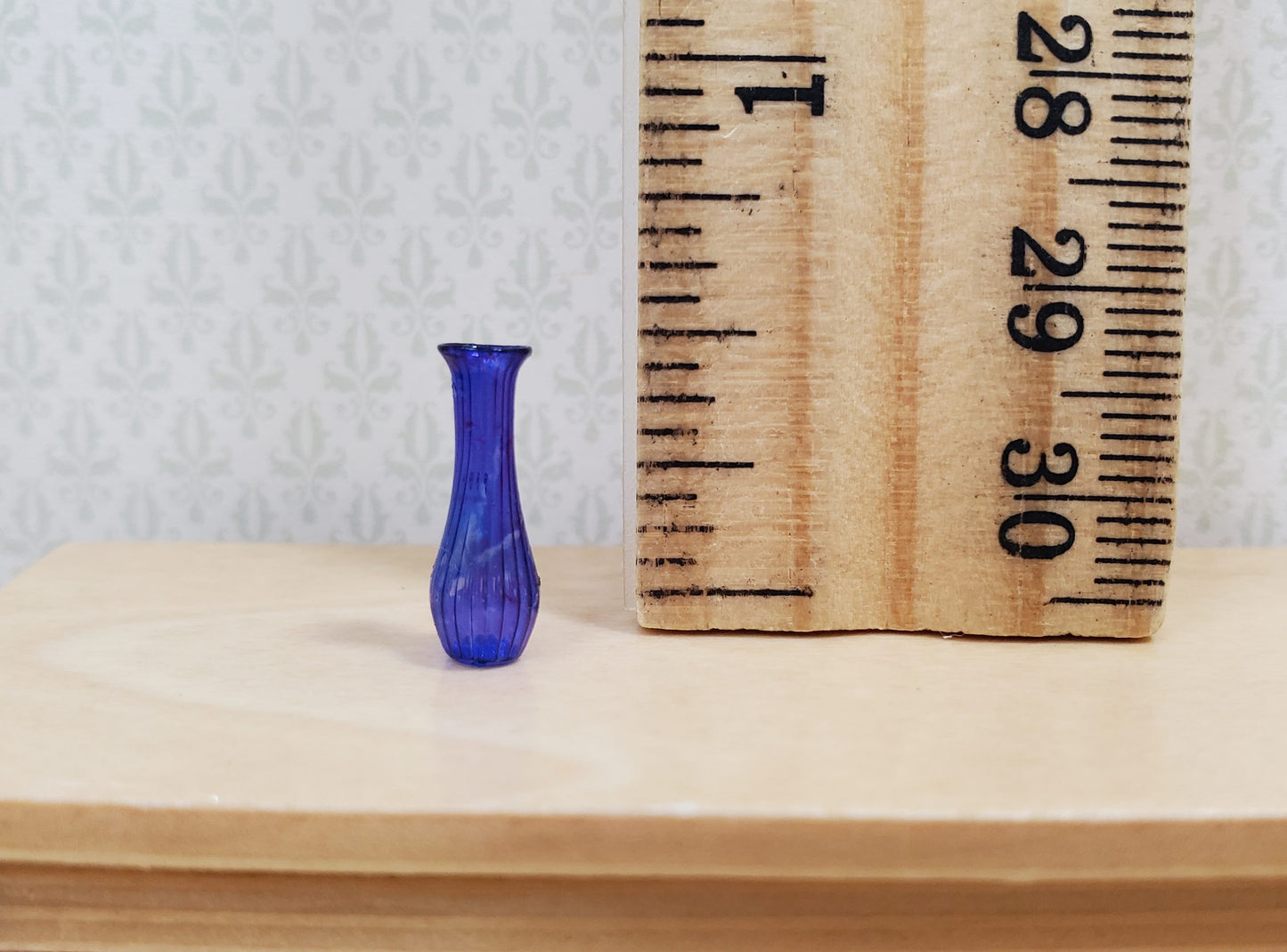 Dollhouse Dark Purple Glass Bud Vase 1:12 Scale Miniature Flowers Decoration