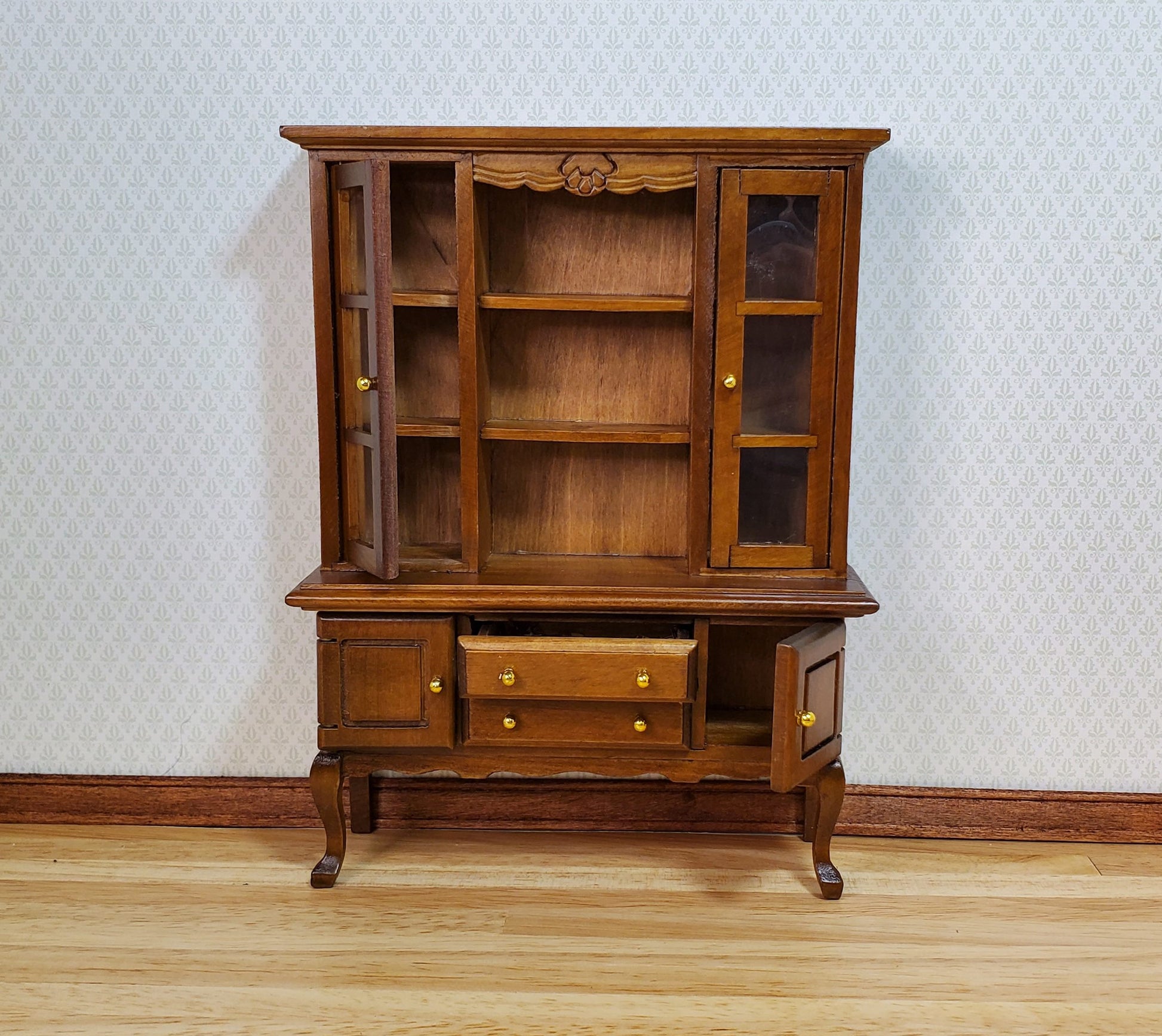 Dollhouse Hutch Cabinet Queen Anne Style Wood 1:12 Scale Miniature Furniture