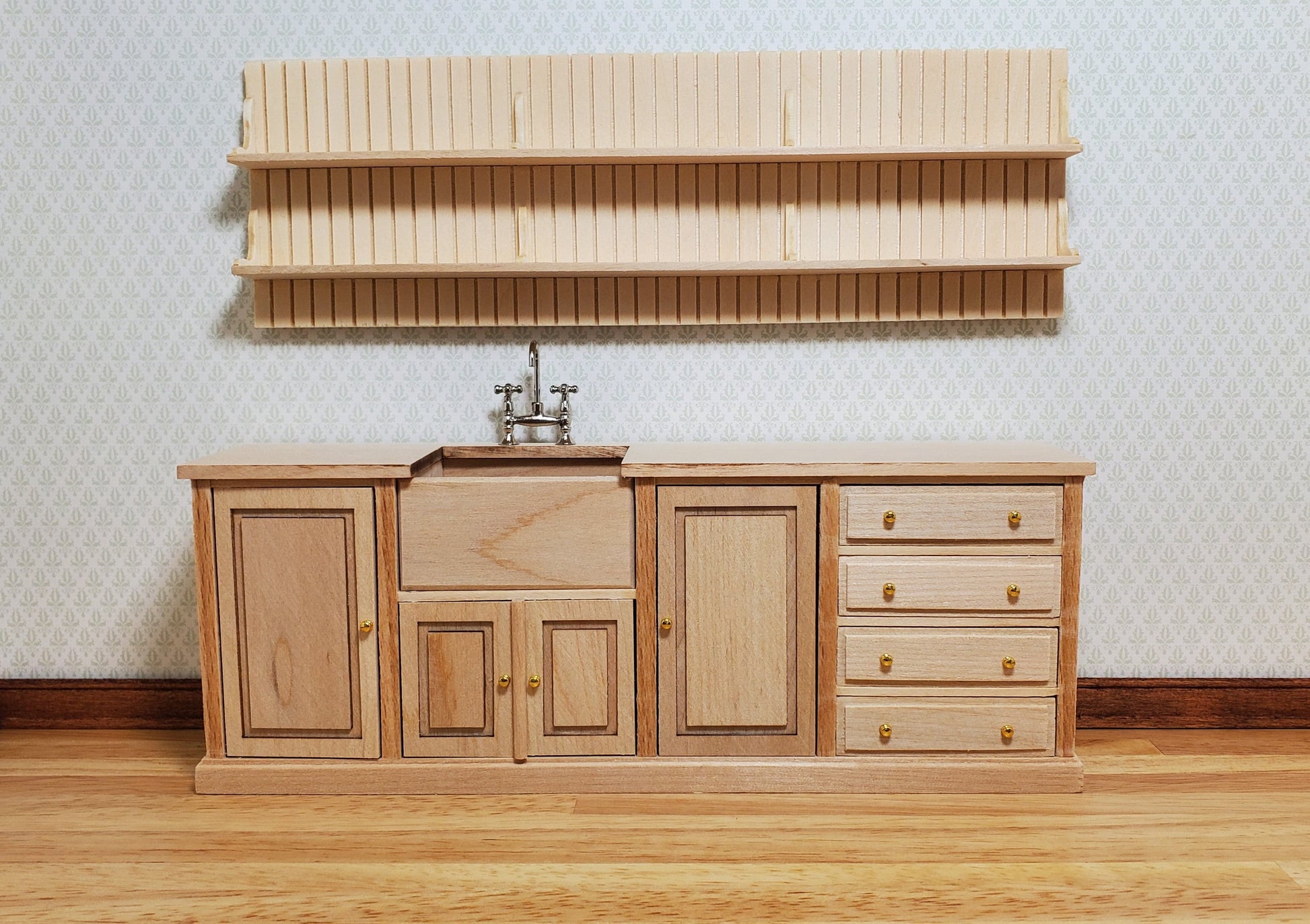 JBM Dollhouse Kitchen Sink & Plate Shelf Farmhouse Style Unfinished 1:12 Scale