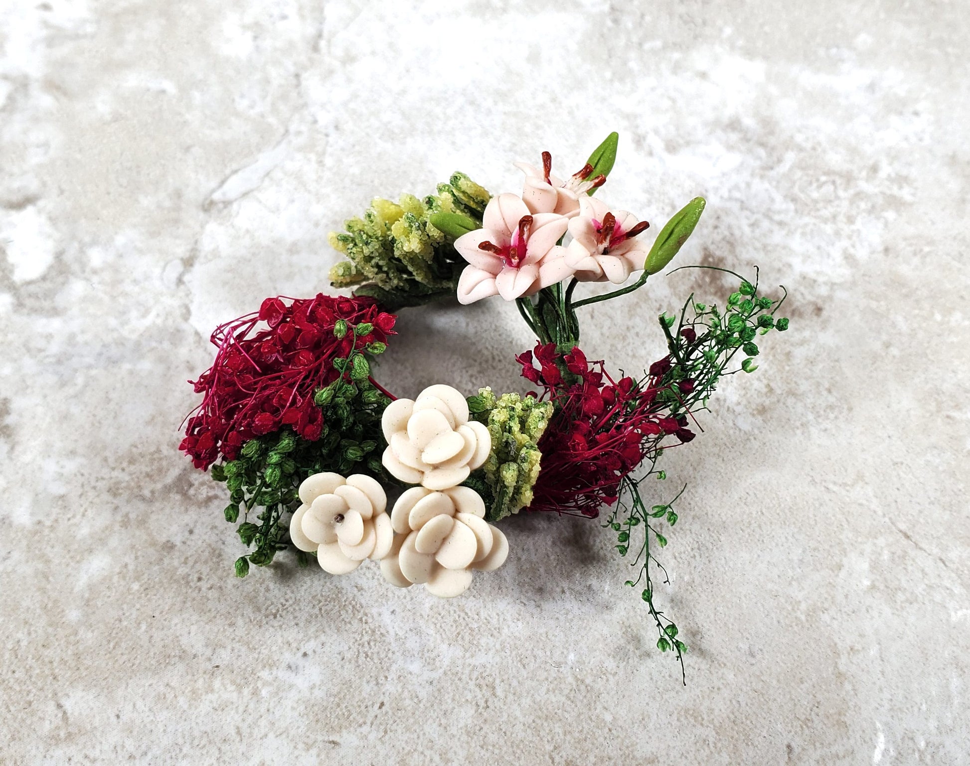 Miniature Pink & White Floral Wreath with Dried Flowers 1:12 Scale Miniature