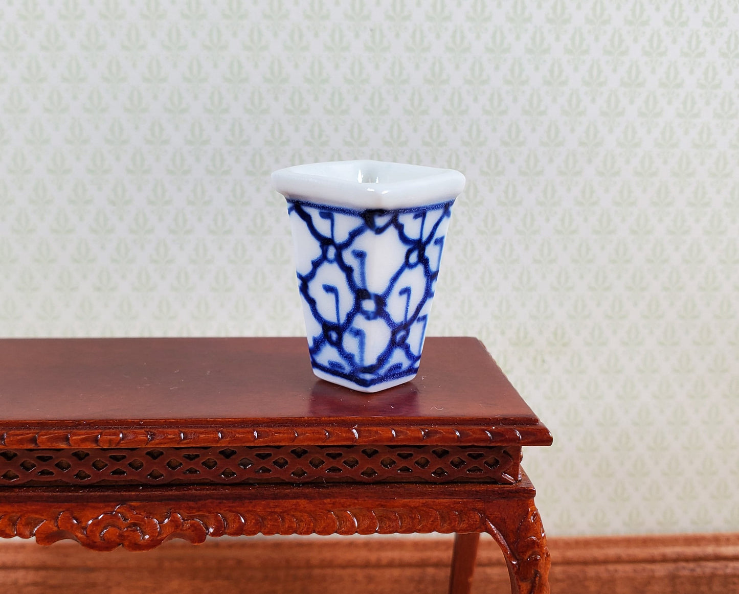 Dollhouse Tall Vase for Flowers Trellis Motif Ceramic 1:12 Scale Miniature