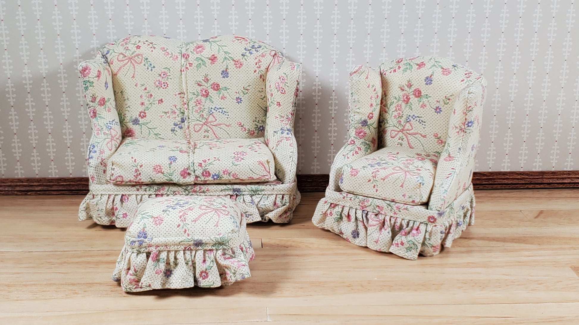 Dollhouse Small Sofa Chair Ottoman Pink Floral Ribbon 1:12 Scale Miniature Furniture