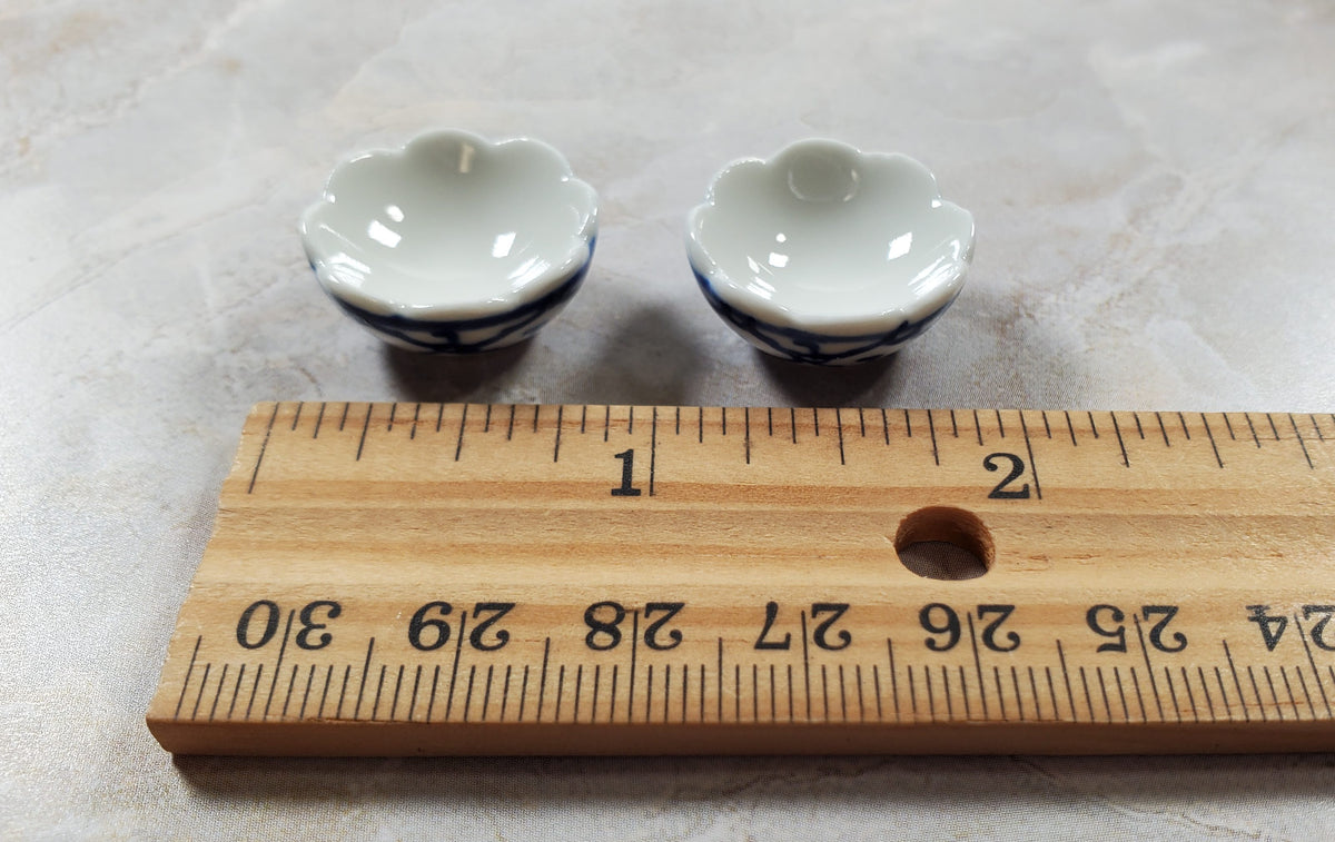 Dollhouse Serving Bowls Ceramic Blue & White Trellis Design 1:12 Scale Miniature