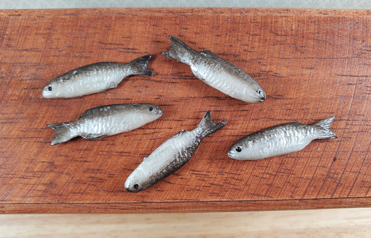 Miniature Bass Fish Set of 5 for Dollhouses Seafood Market Grocery Store 1 3/8"