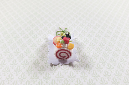 Dollhouse White Yule Log 1:12 Scale Miniature Dessert Food