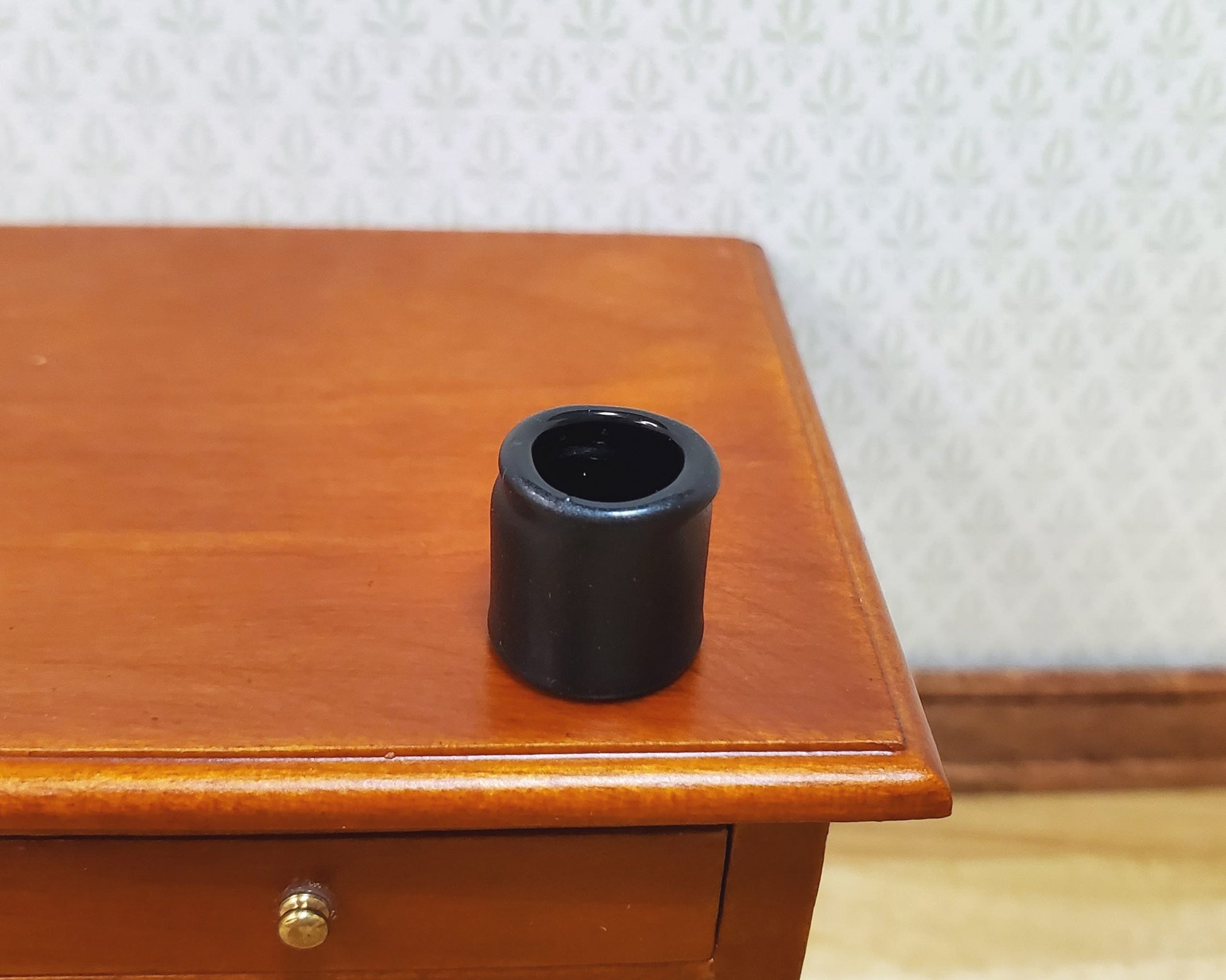 Dollhouse Small Black Jar or Vase Painted Black 1:12 Scale Miniature