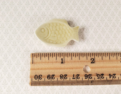 Dollhouse Fished Shaped Platter Light Green Ceramic 1:12 Scale Miniature
