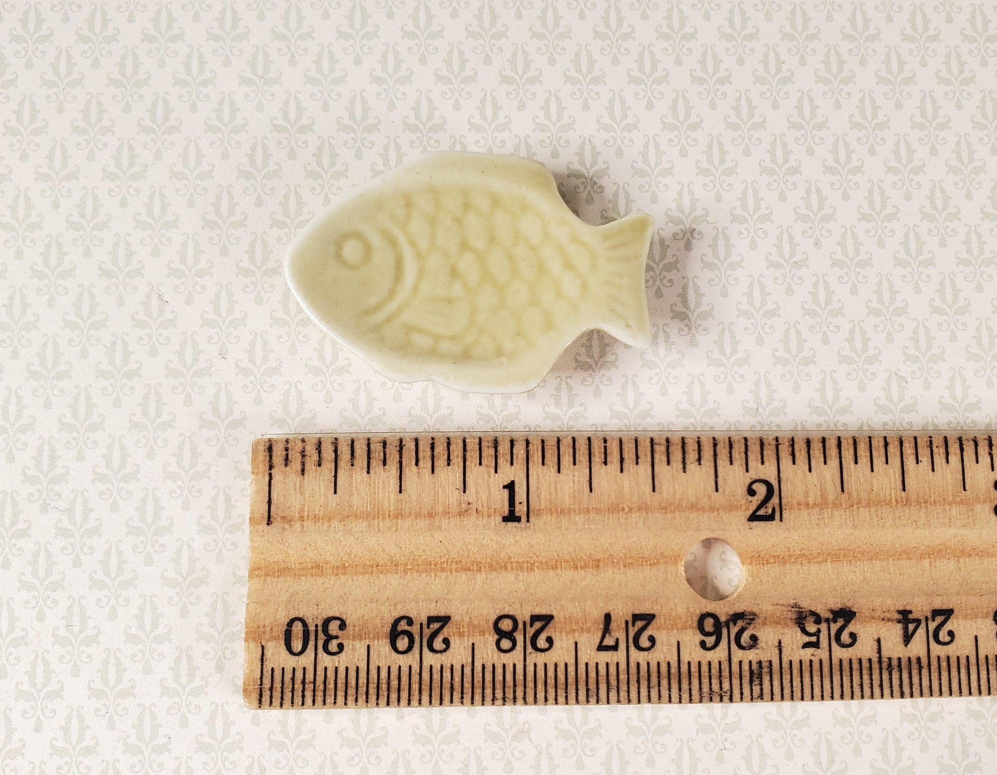 Dollhouse Fished Shaped Platter Light Green Ceramic 1:12 Scale Miniature