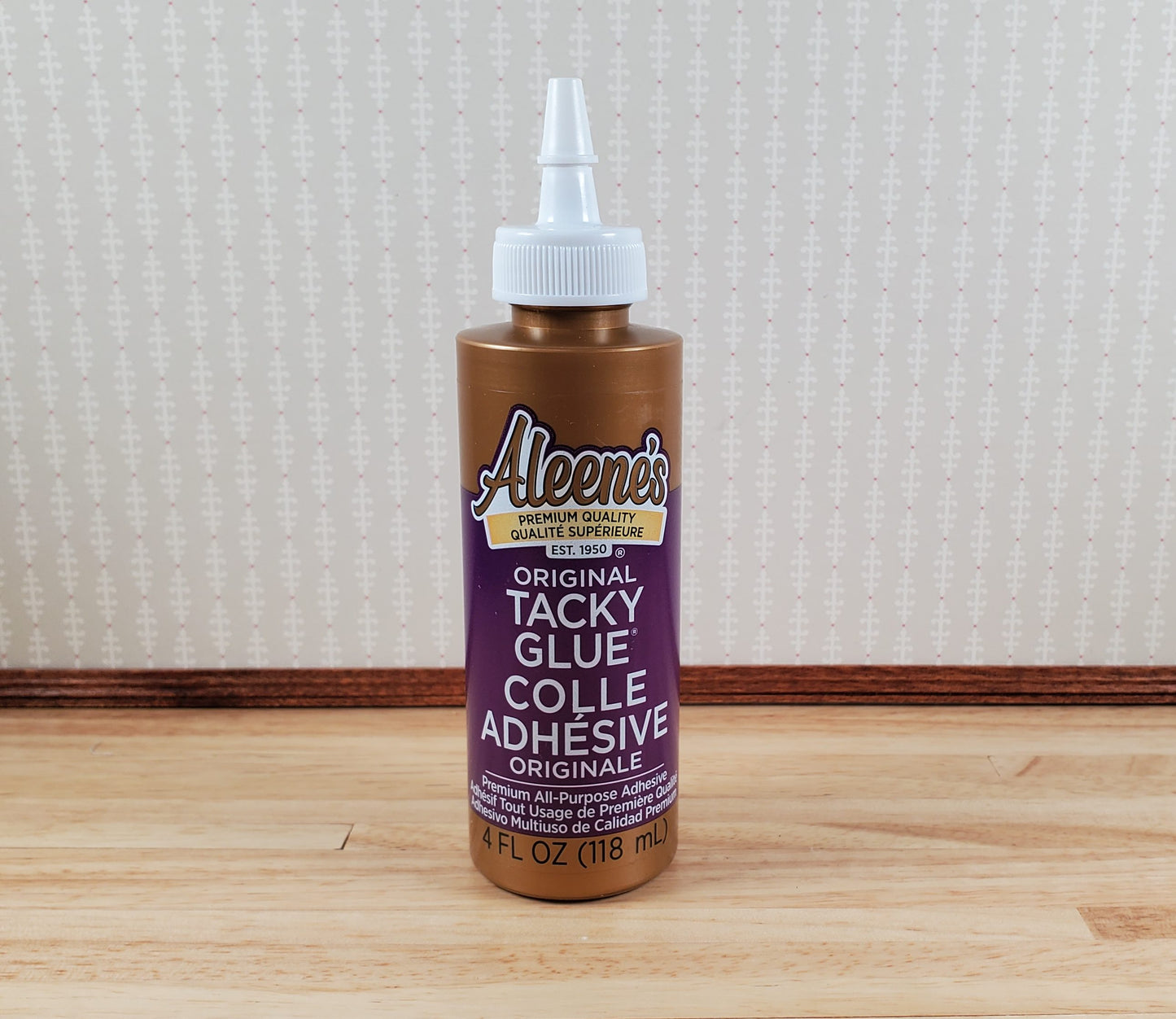 Aleene's Glue 4 oz Original White Tacky for Wood Ceramic Paper Plastic Crafts