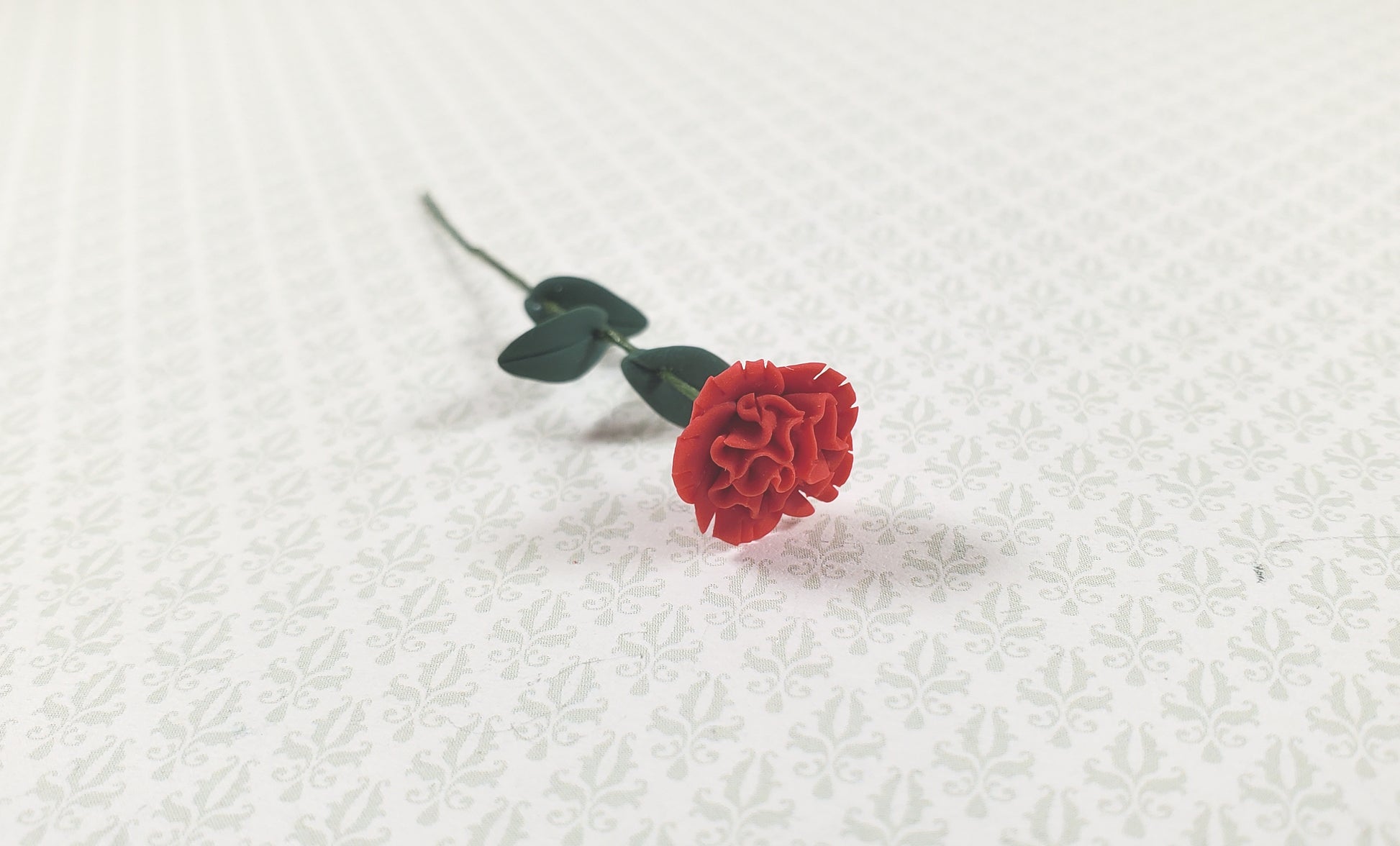 Dollhouse Red Carnation Single Stem with Foliage 1:12 Scale Miniature