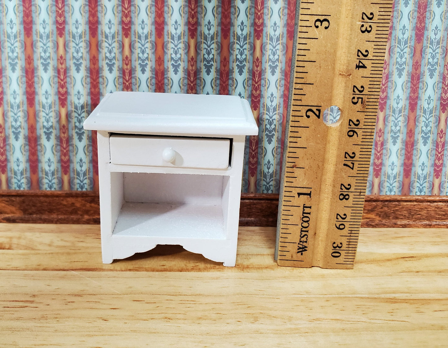 Dollhouse Nightstand Side Table with Drawer White Wood 1:12 Scale Miniature Furniture