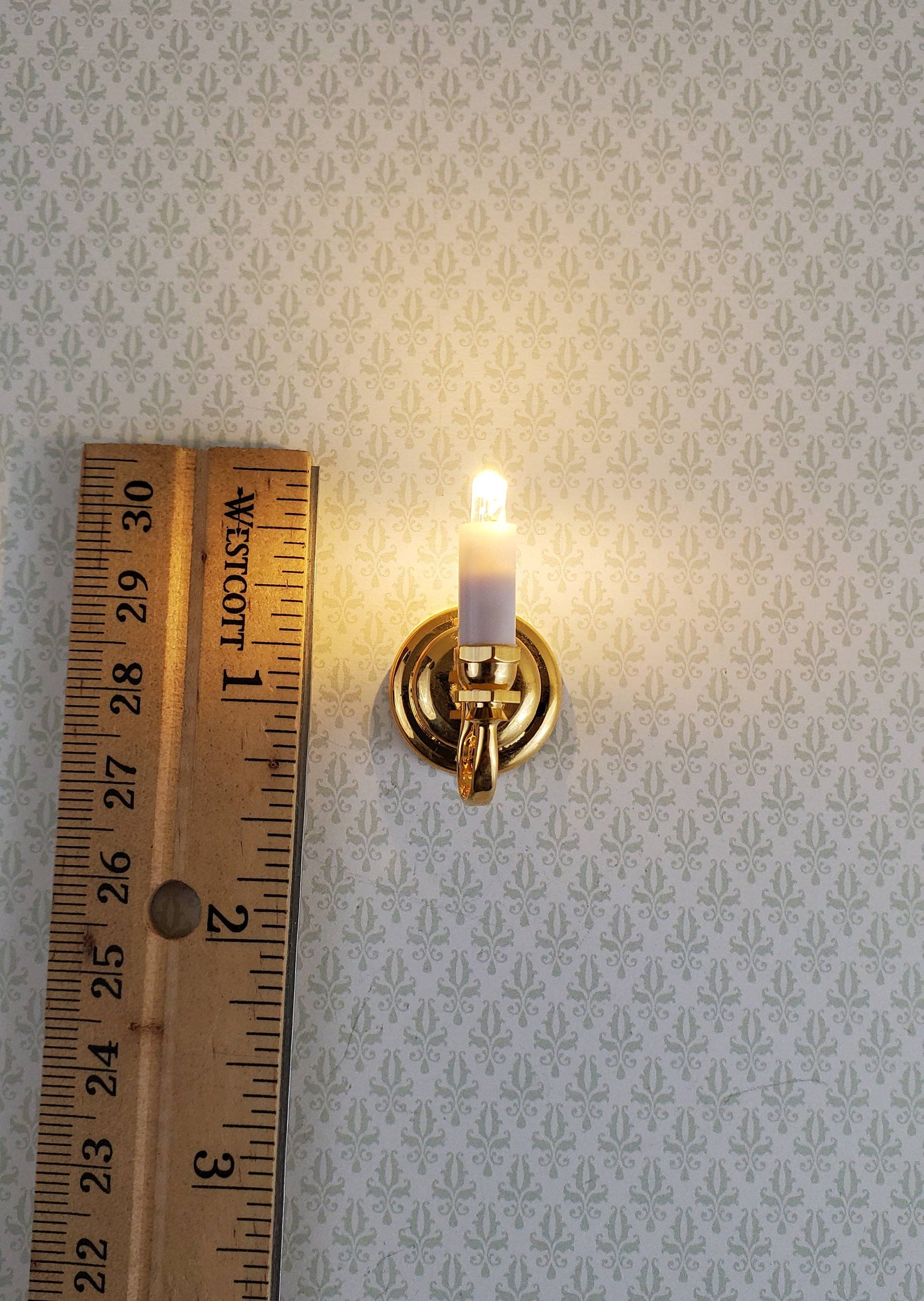 Dollhouse Battery Light Single Candle Wall Sconce 1:12 Scale Miniature