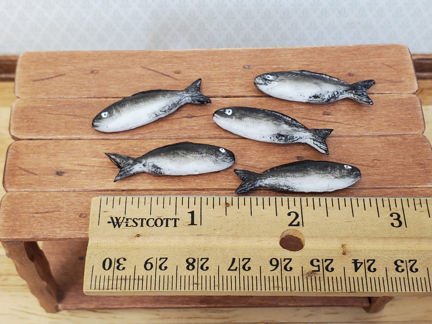 Miniature Fish Set of 5 for Dollhouse Food Seafood Grocer Grocery Store 1 1/4"