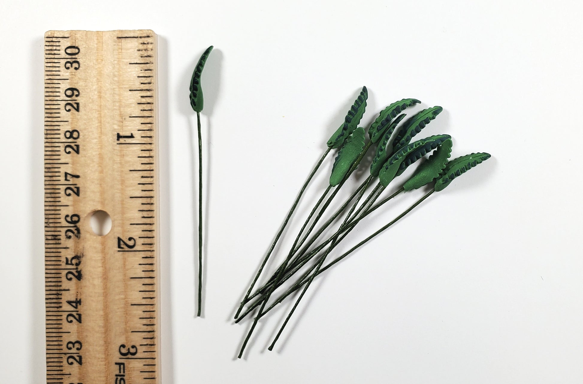 Dollhouse Dark Green Fern Leaves Long Stem Set of 10 1:12 Scale Miniature