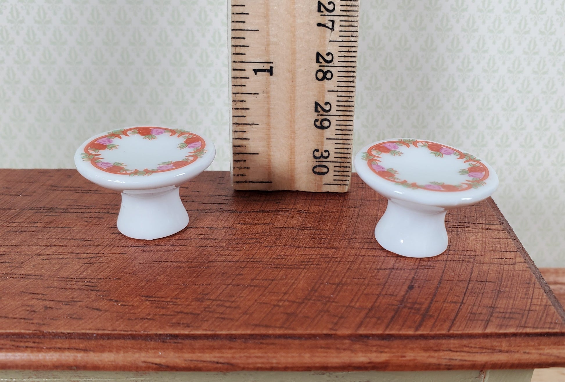 Dollhouse Cake Stands Plates Set of 2 Ceramic Floral Design 1:12 Scale Miniature