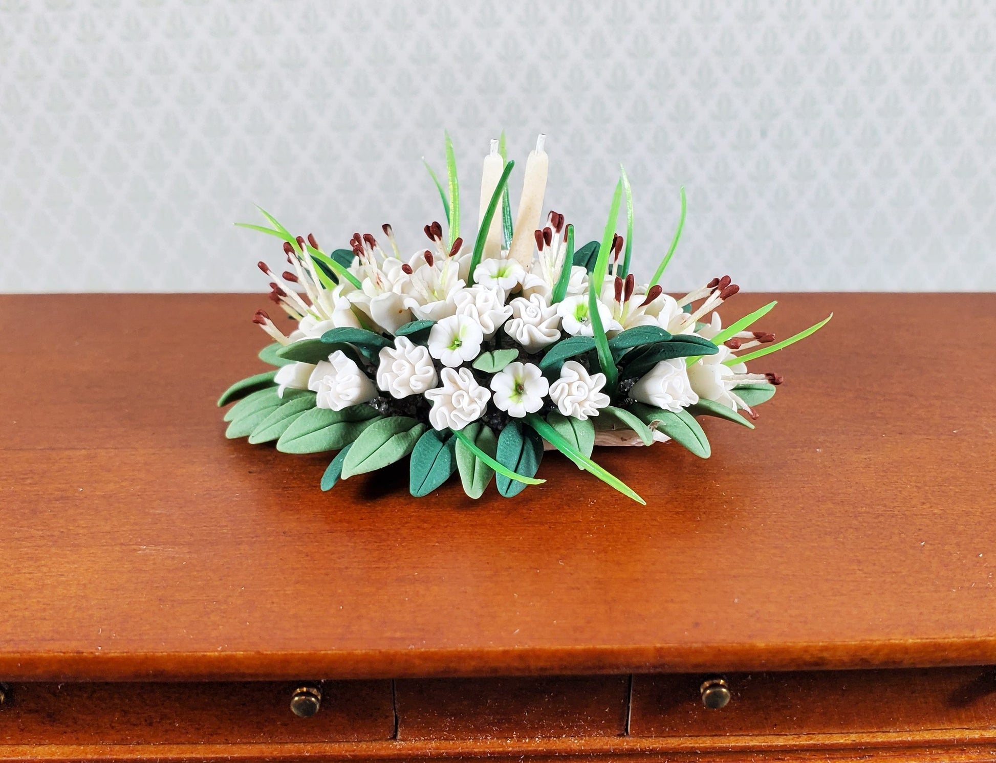 Dollhouse White Lily Centerpiece with White Candles 1:12 Scale Miniature