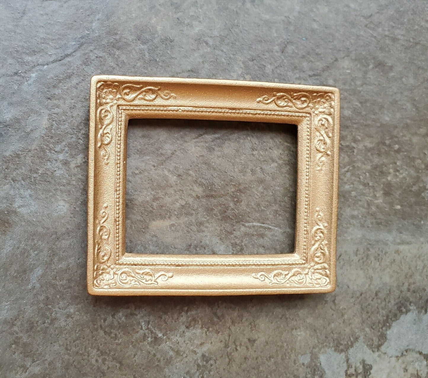 Dollhouse Mini Picture Frame Fancy Gold for Painting 1:12 Scale Miniature Accessory