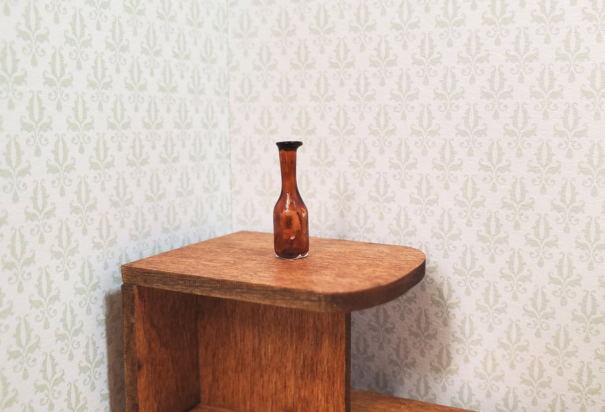 Dollhouse Amber Bottle 1:12 Scale Miniature Decoration Drinks Glass Dining