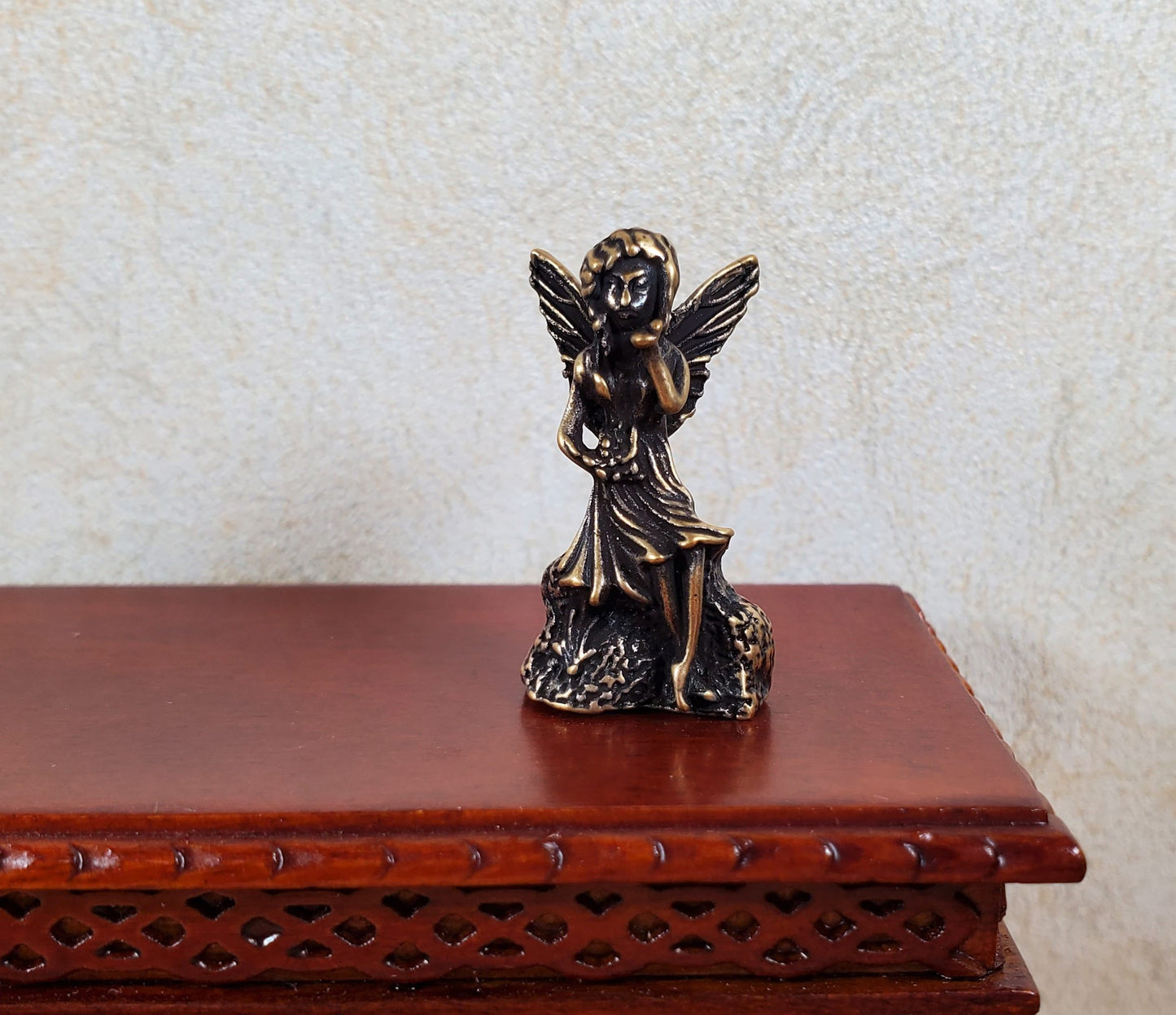 Dollhouse Bronze Fairy Statue 1:12 Scale Dollhouse Miniature Garden