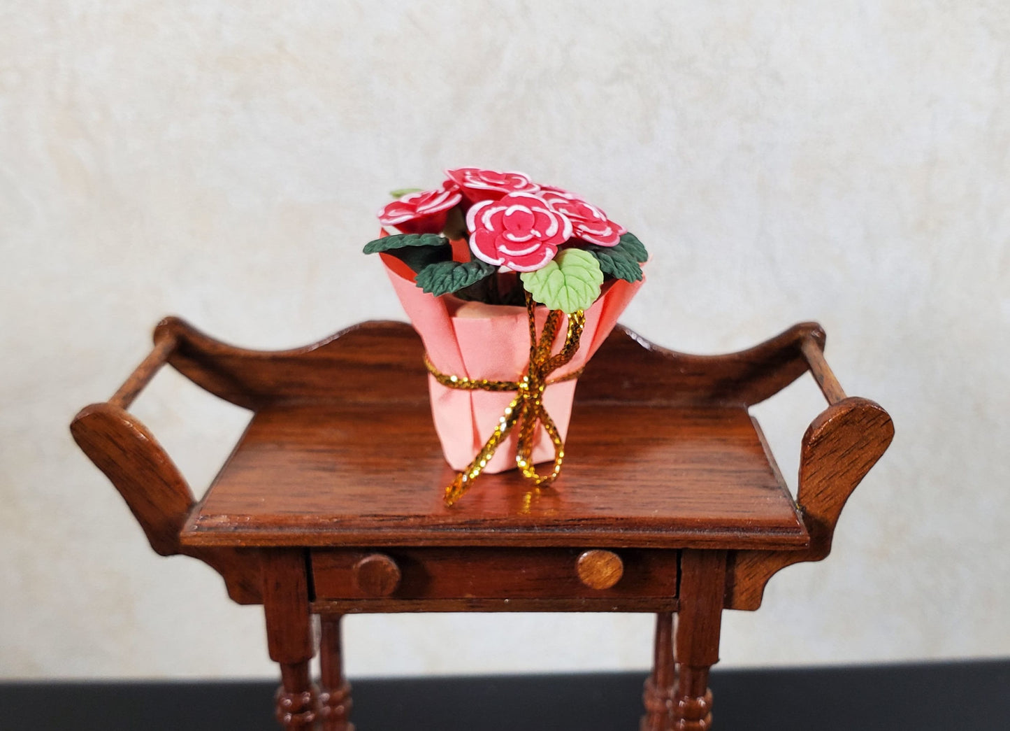 Dollhouse Potted Red Flowers in a Gift Wrapped Planter 1:12 Scale Miniature